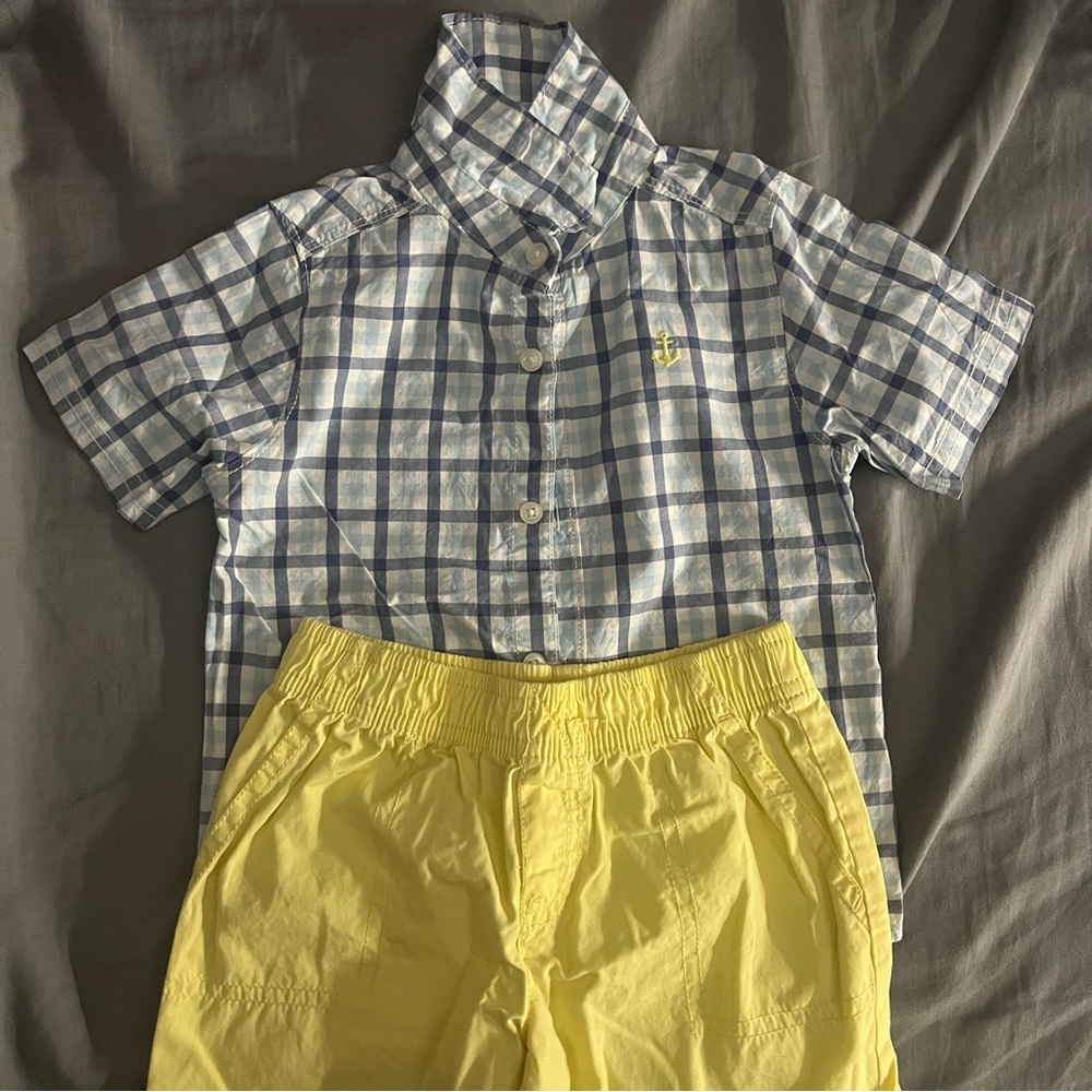 Carters 24M spring / summer set